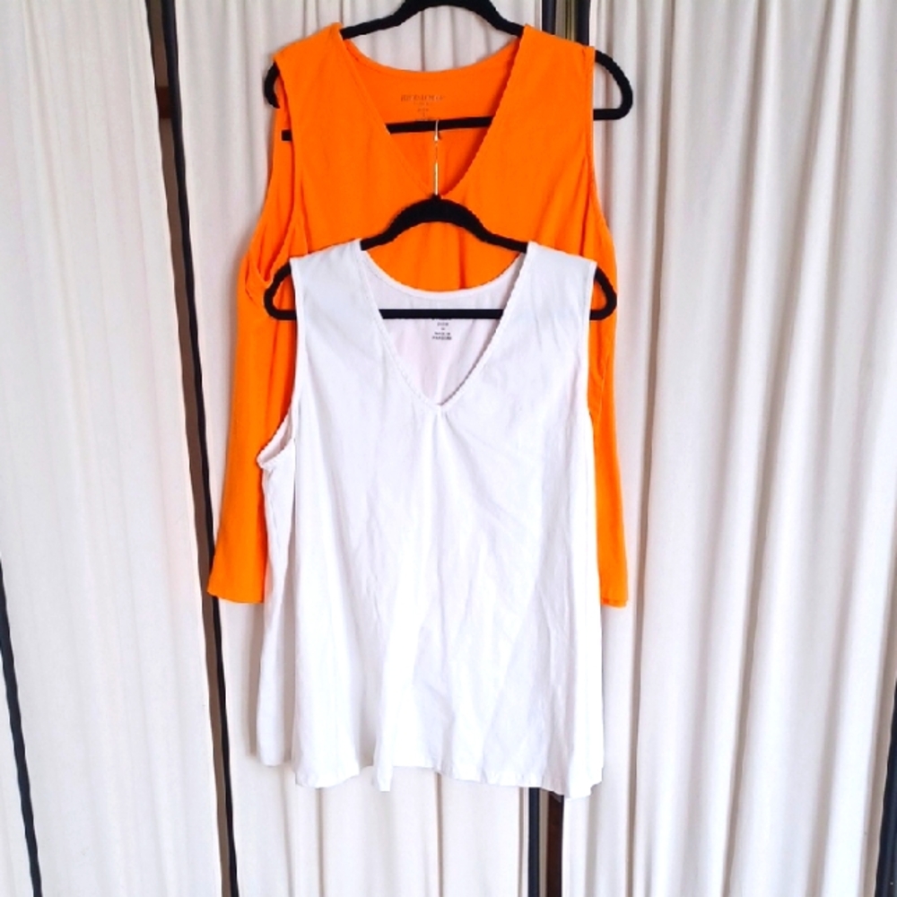 TWO Jessica London Sleeveless V-neck Tank Tops - Size 2X (26-28) Orange & White